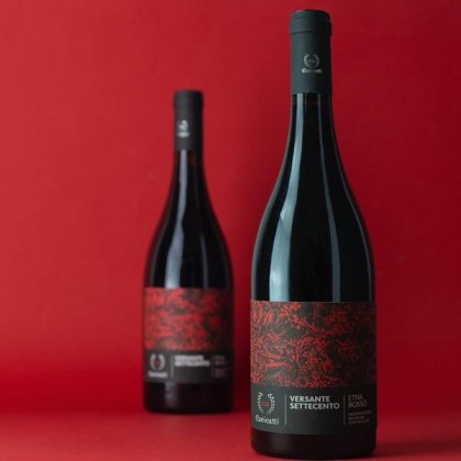 Versante 700 - Etna Rosso Versante 700 - Etna Rosso